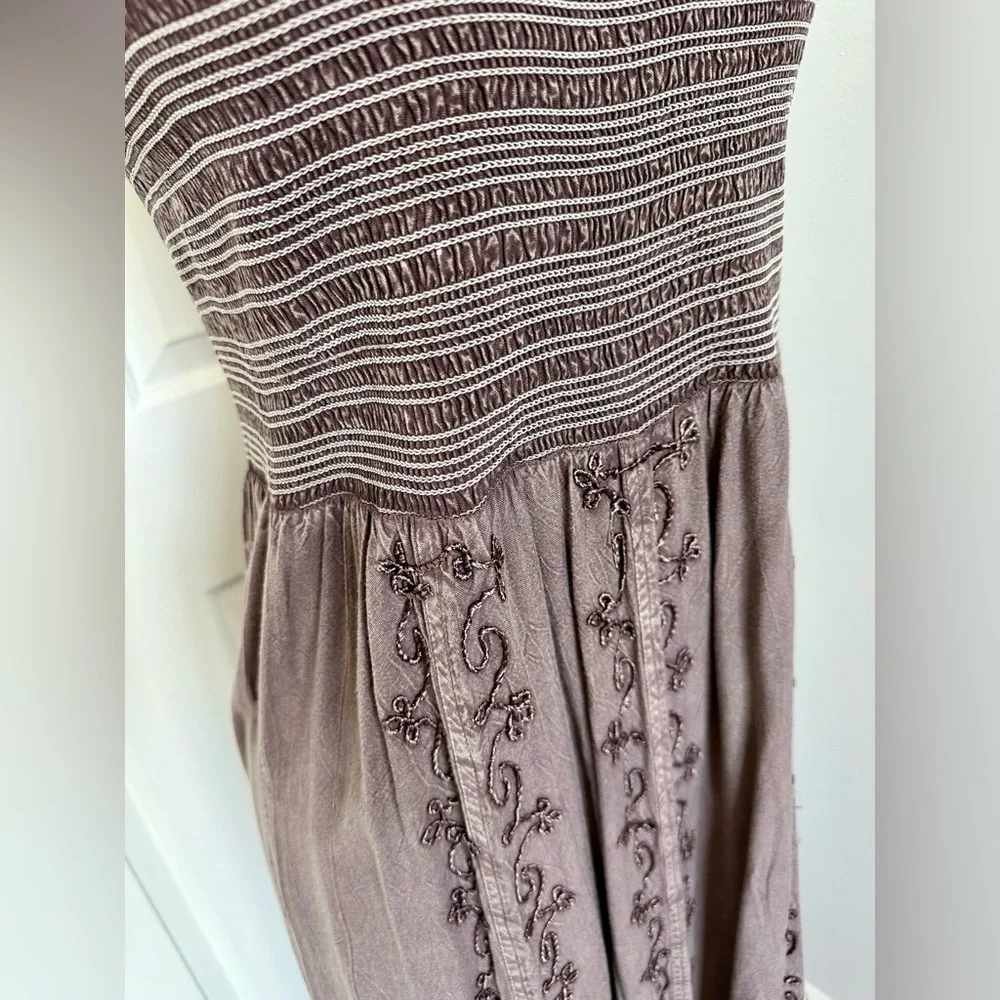 NWOT Strapless Tube Top Maxi Dress Embroidered Plum Sz XL Fits Most - Picture 3 of 9